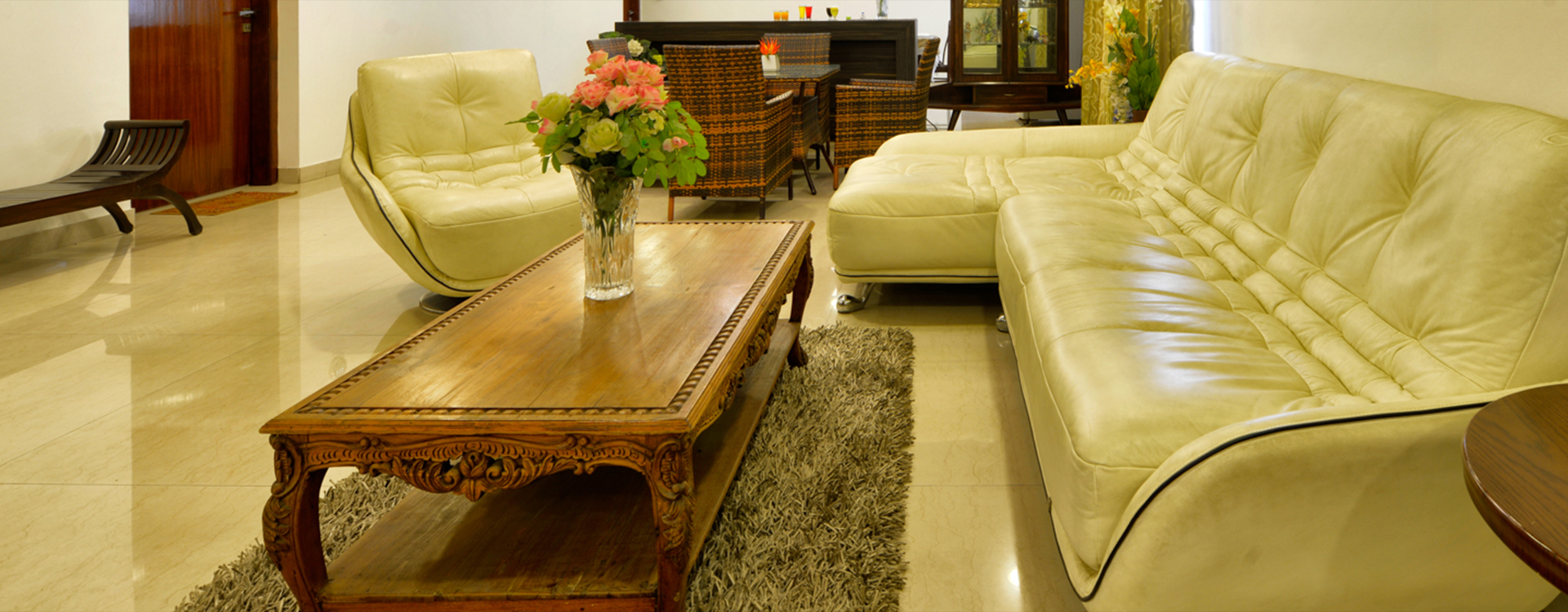 Pleasand Boulevard Carousel