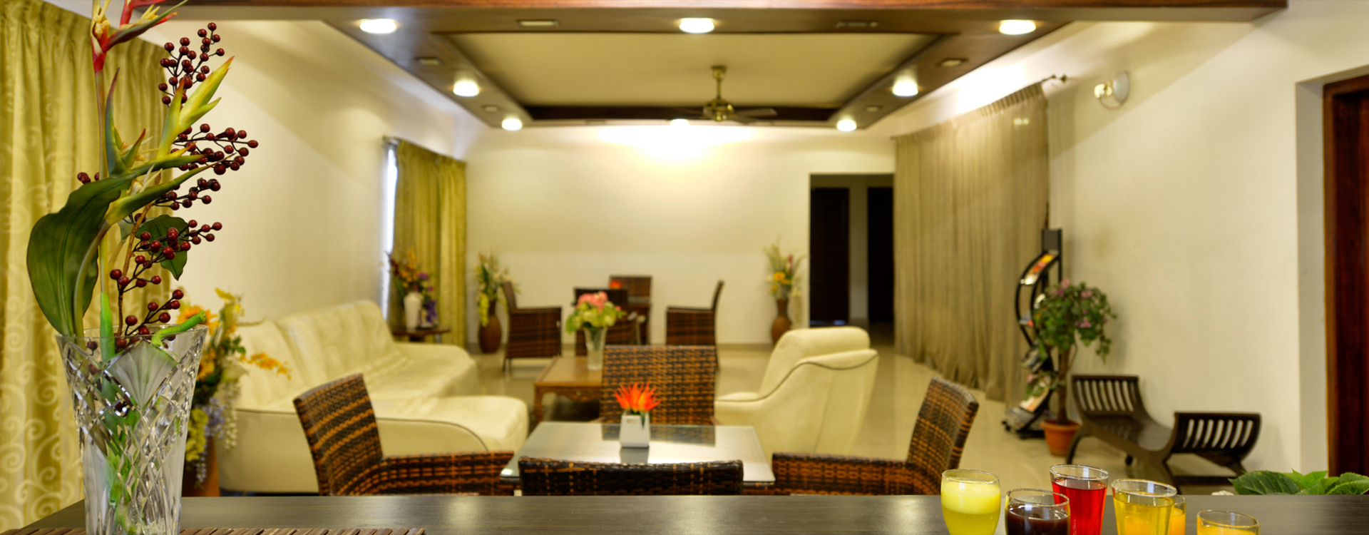 Pleasand Boulevard Carousel